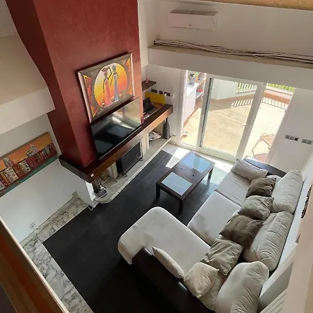 Apartment Stunning Penthouse *